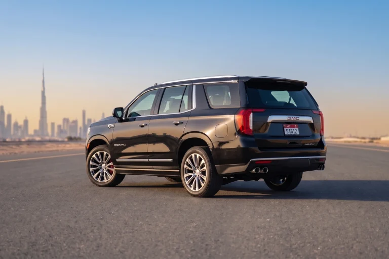 GMC Yukon Denali (2)
