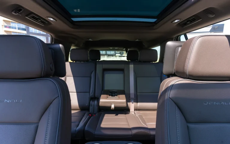 GMC Yukon Denali (5)