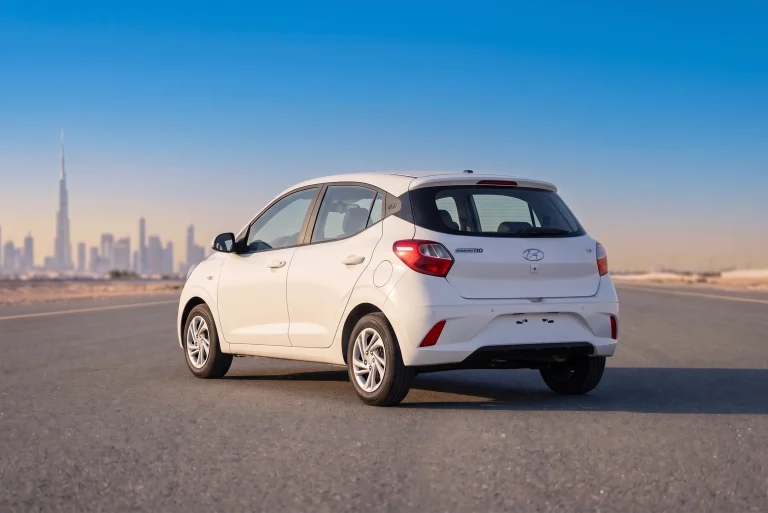 Hyundai i10 Grand (2)