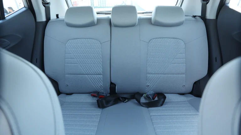 Hyundai i10 Grand (7)