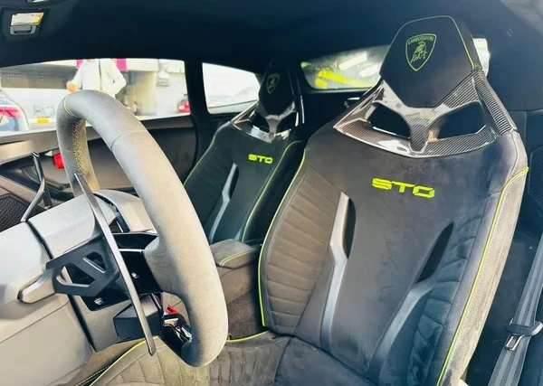 Lamborghini Huracan STO (4)