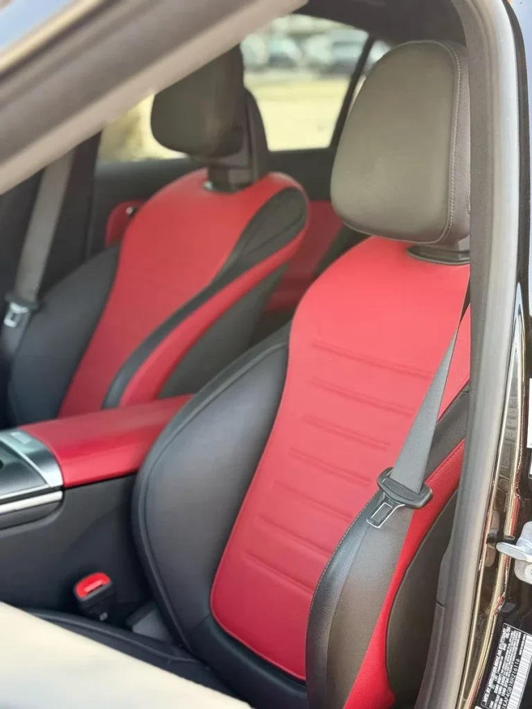 Mercedes Benz C300 (4)
