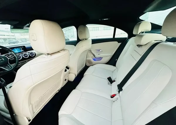 Mercedes Benz CLA 250 (4)