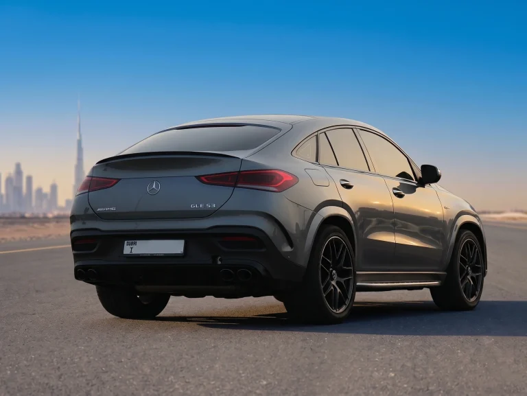 Mercedes Benz GLE 53 AMG (1)