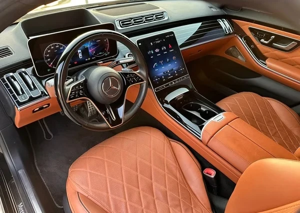 Mercedes Benz S Class S580 (2)