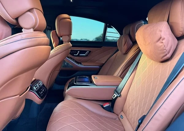 Mercedes Benz S Class S580 (4)