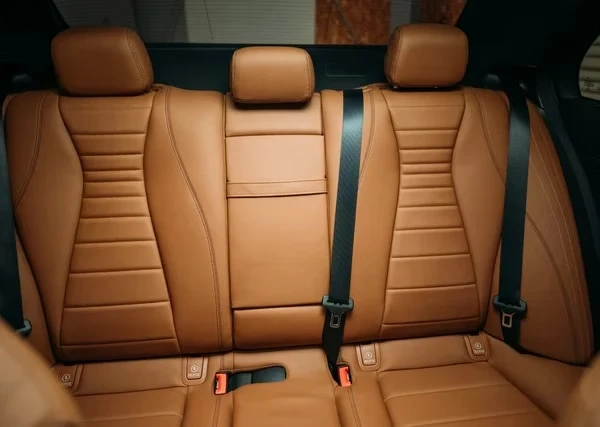 Mercedes E300 (5)