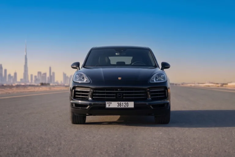 Porsche Cayenne (2)