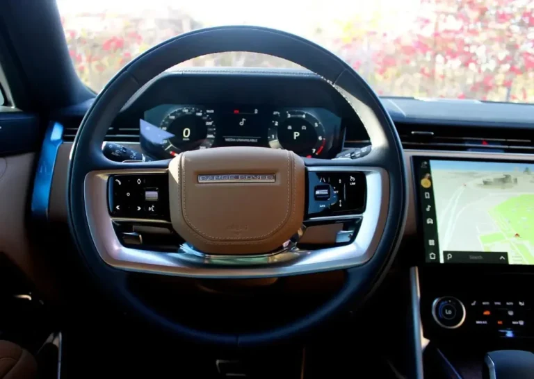Range Rover Vogue (6)
